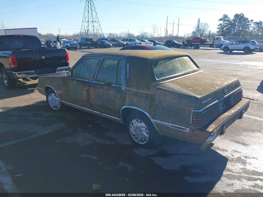 1985 Chrysler New Yorker