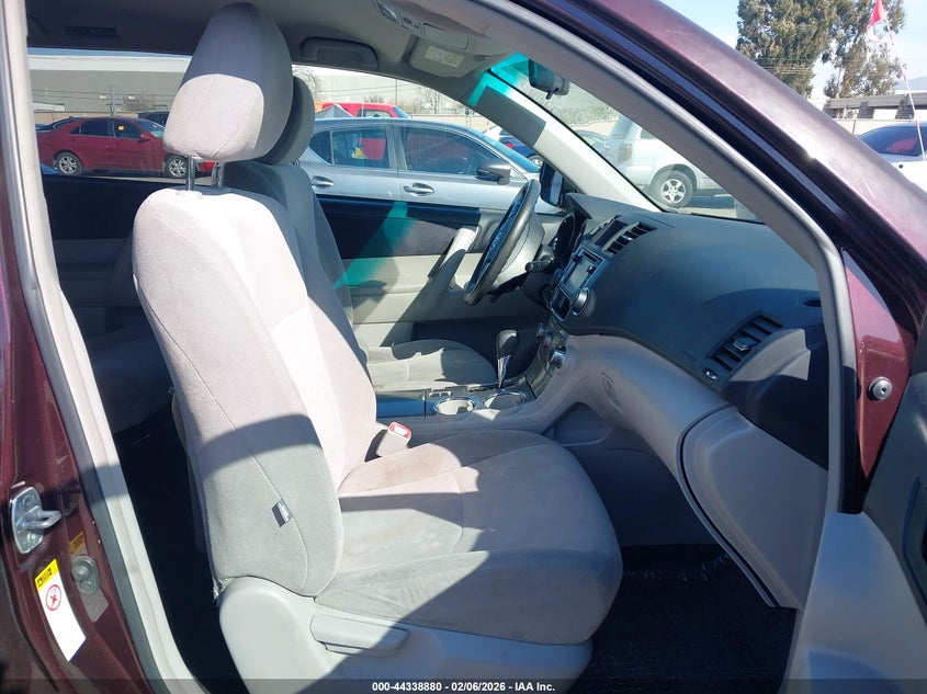 2013 Toyota Highlander Base V6