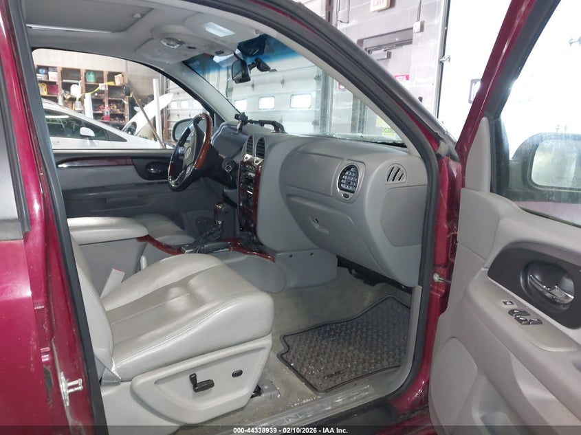 2008 GMC Envoy Denali