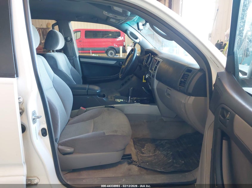 2004 Toyota 4Runner Sr5 V6