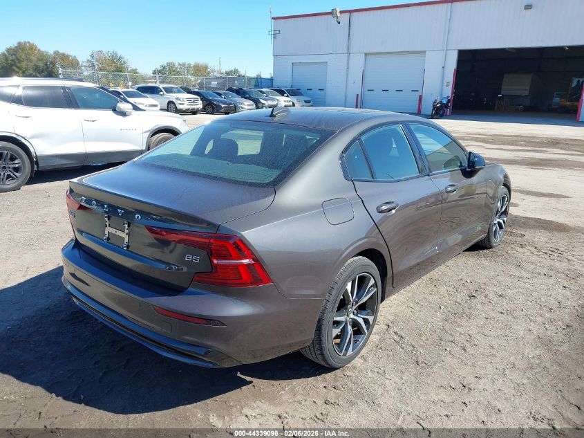 2024 Volvo S60 B5 Core Dark Theme