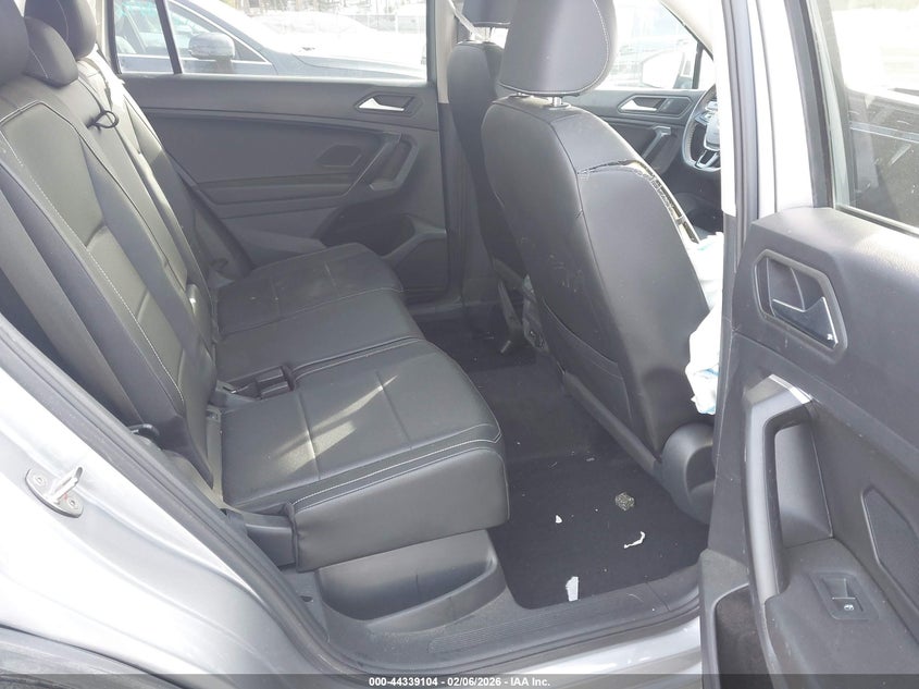 VIN 3VV2B7AX7MM076942 2021 VOLKSWAGEN TIGUAN 2.0T SE/2.0T SE R-LINE BLACK/2.0T SEL