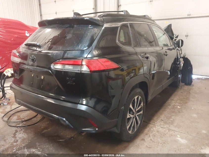 2025 Toyota Corolla Cross Xle