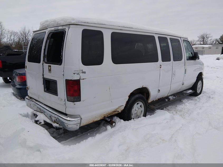 2003 Ford E-350 Super Duty Xl/Xlt