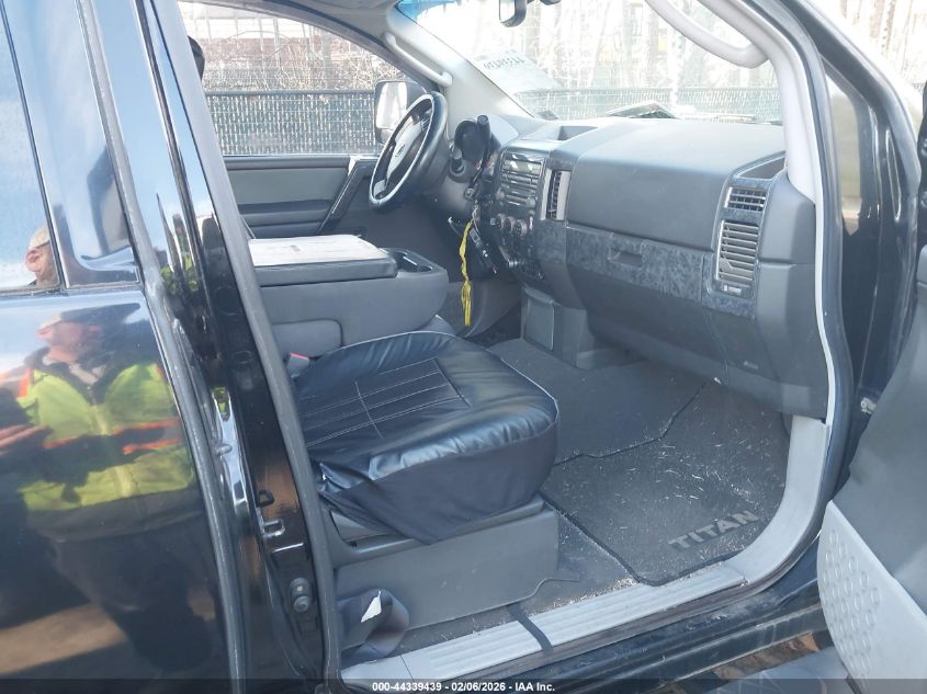 2004 Nissan Titan Se