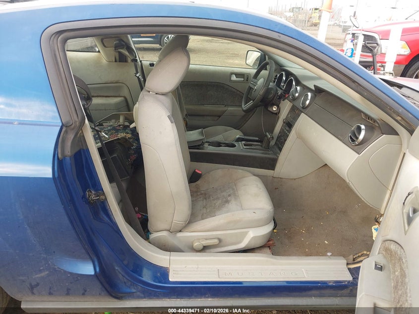 2009 Ford Mustang V6/V6 Premium