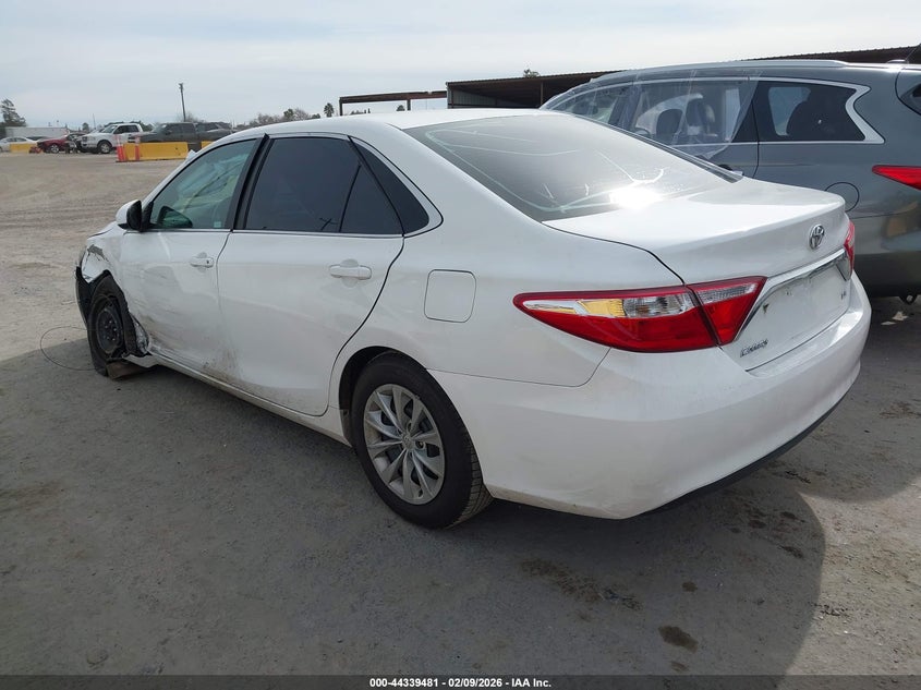 2015 Toyota Camry Le