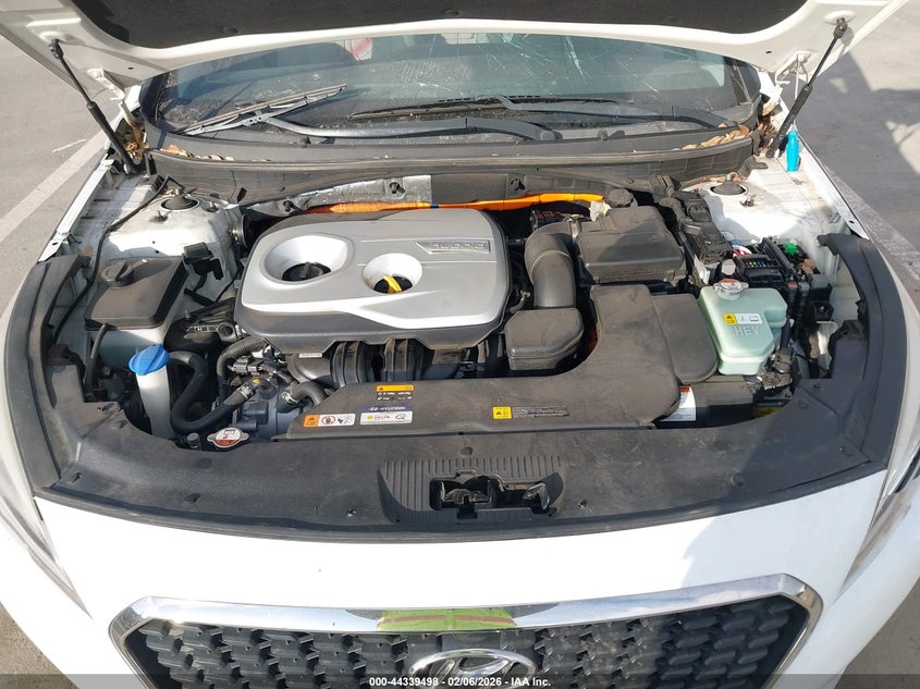 VIN KMHE24L33HA063754 2017 HYUNDAI SONATA HYBRID SE