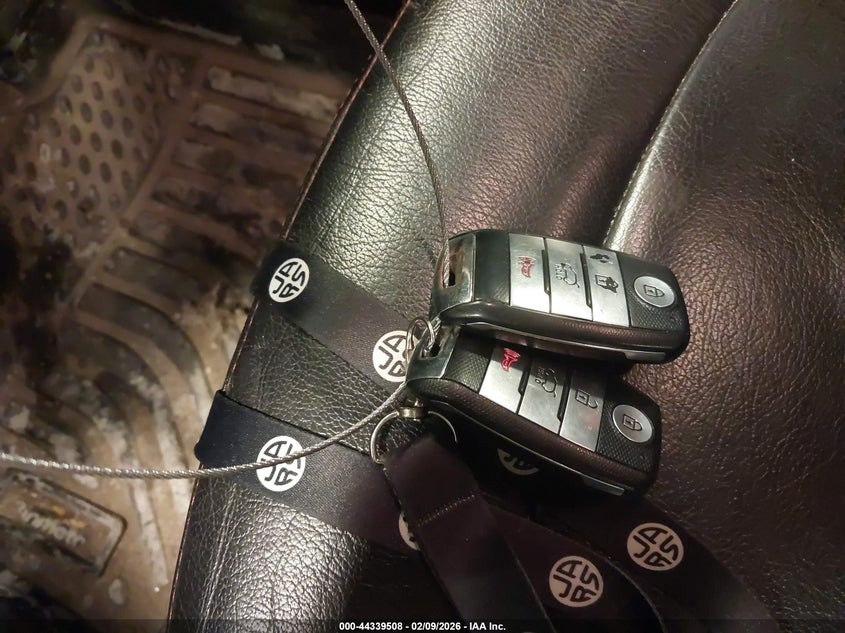 2017 Kia Soul + VIN: KNDJP3A52H7445287 Lot: 44339508