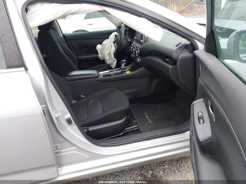 2022 Nissan Sentra Sv Xtronic Cvt