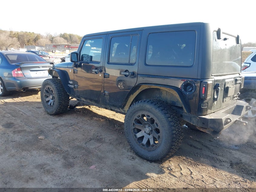 2011 Jeep Wrangler Unlimited Sahara
