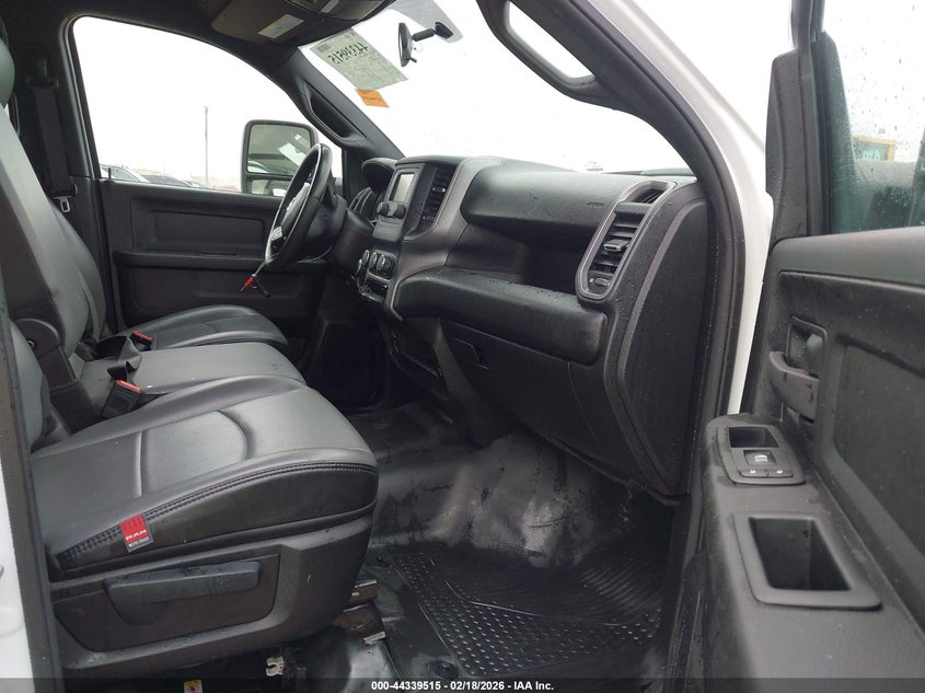 2024 Ram 2500 Tradesman 4X2 8' Box