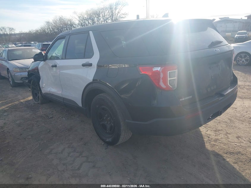 2021 FORD POLICE INTERCEPTOR UTILITY auction photo 3