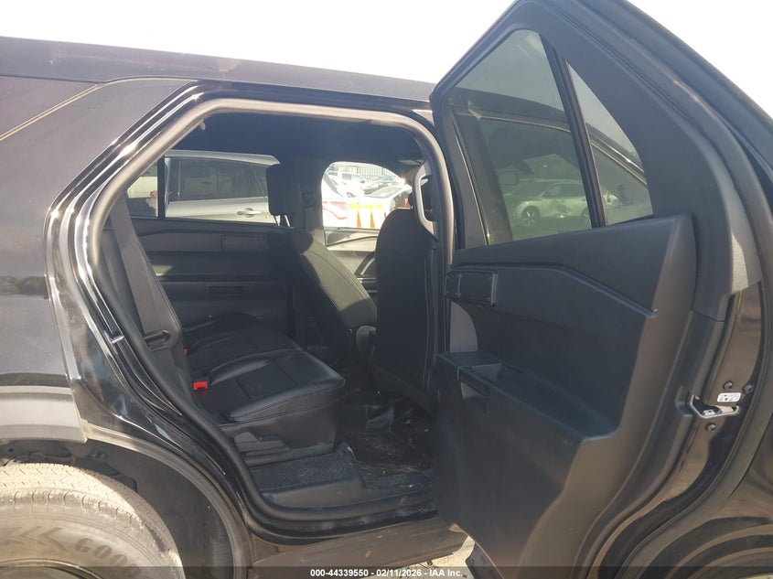 2021 FORD POLICE INTERCEPTOR UTILITY auction photo 8