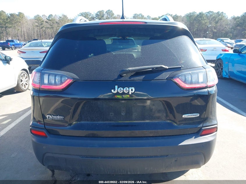 2019 Jeep Cherokee - widok 16