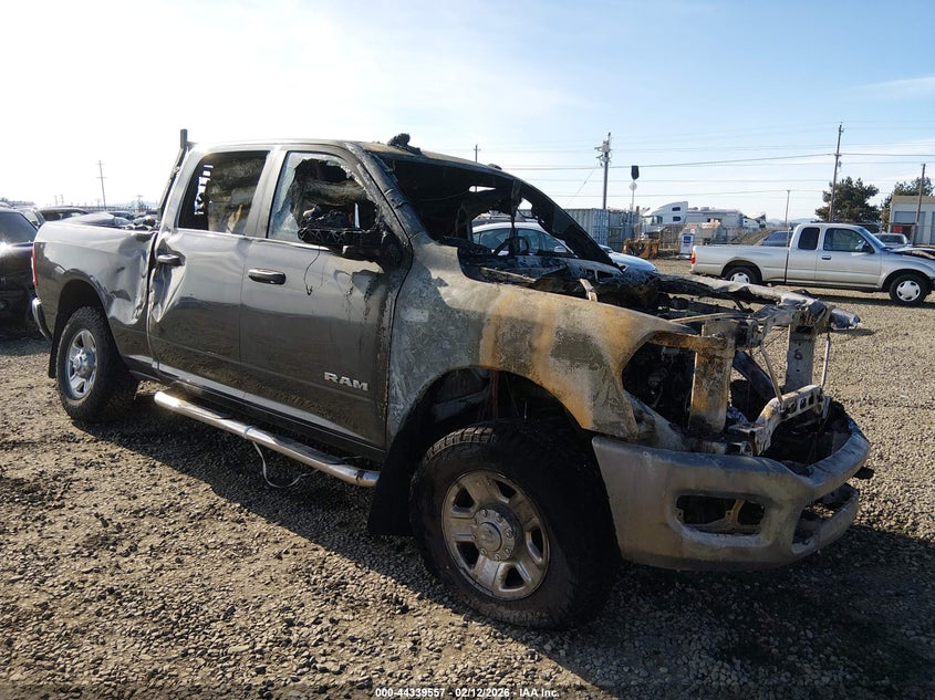 2022 Ram 2500 Big Horn 4X4 6'4 Box