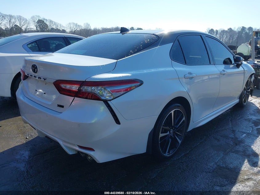 2019 Toyota Camry Xse