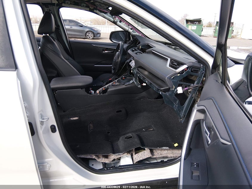 2019 Toyota Rav4 Hybrid Xse