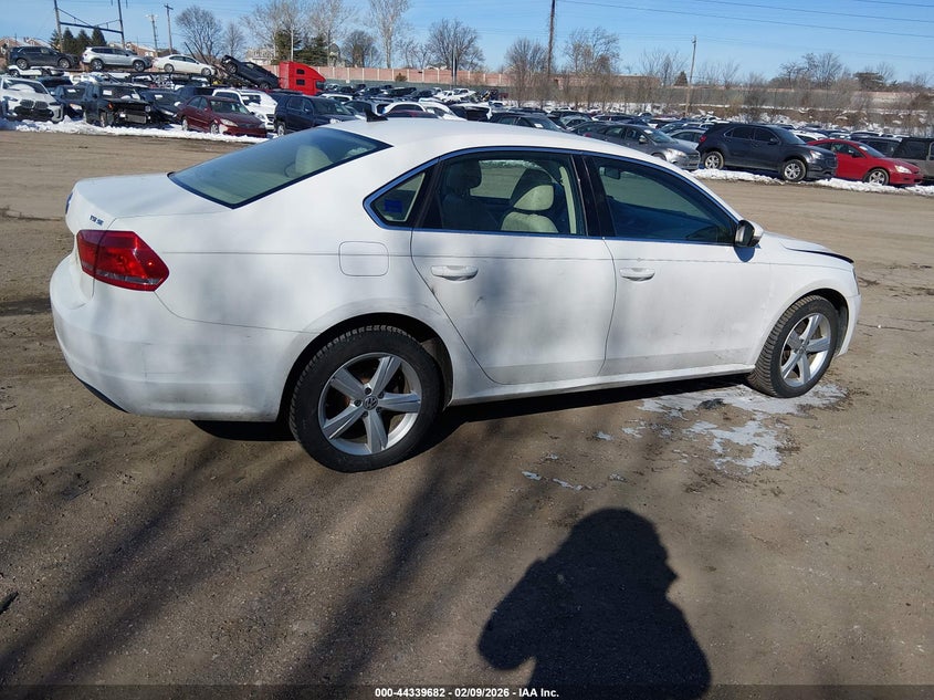 2015 Volkswagen Passat 1.8T Se