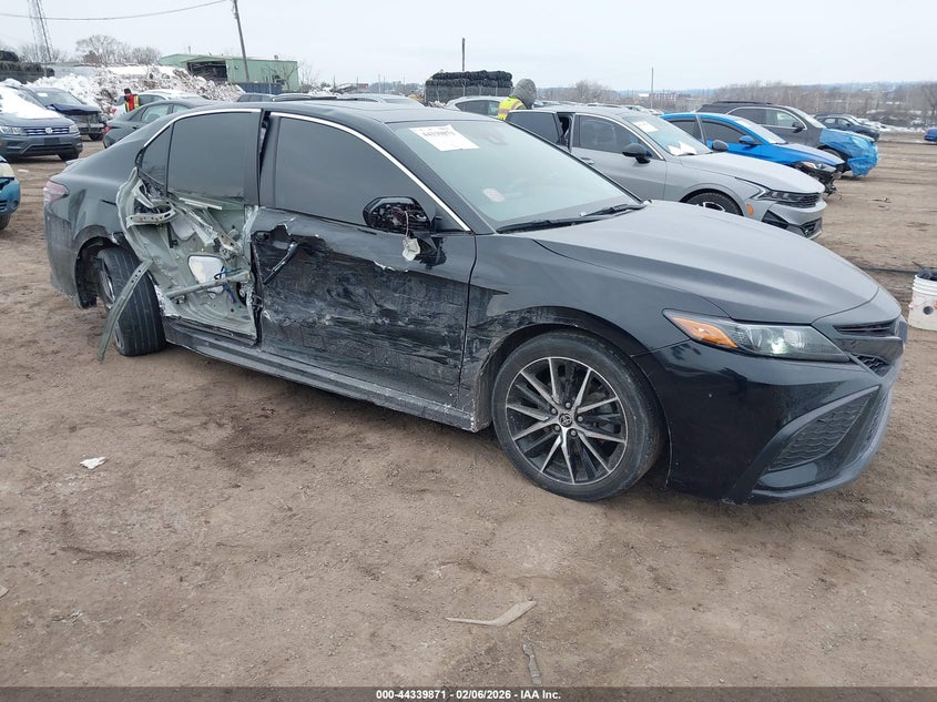 2023 Toyota Camry Se