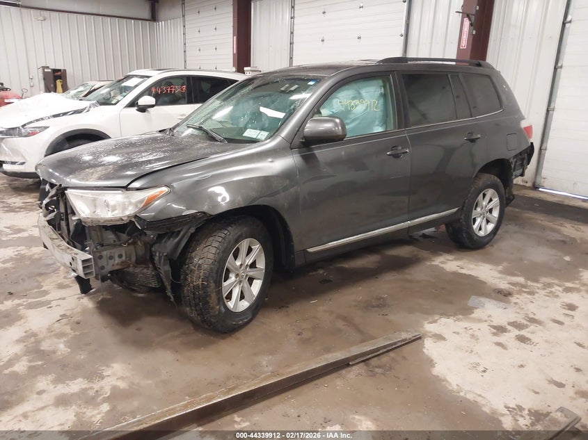 2013 Toyota Highlander Base Plus V6
