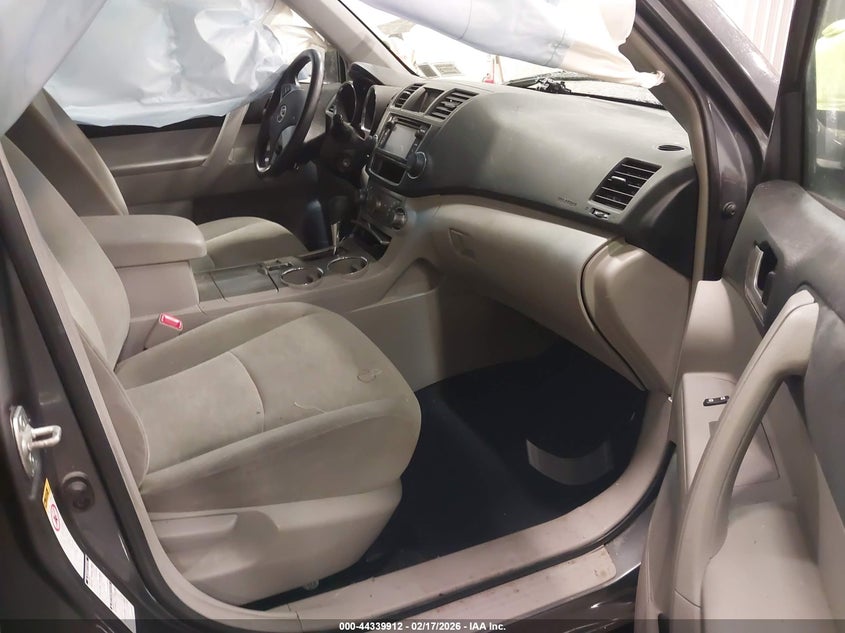 2013 Toyota Highlander Base Plus V6