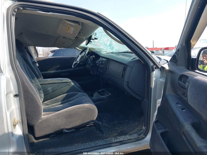 2003 Dodge Dakota Sport