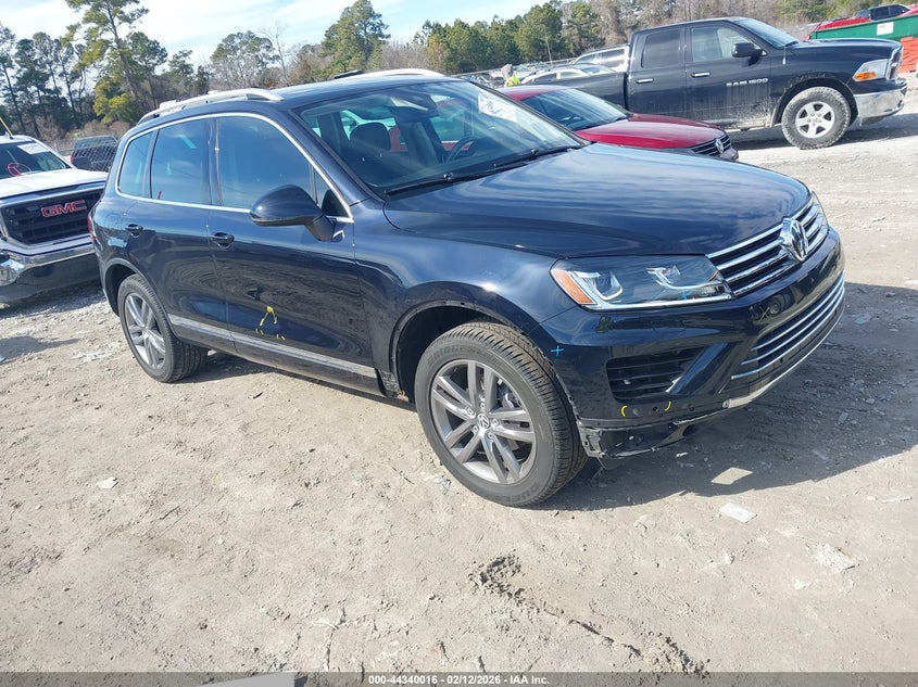 2016 Volkswagen Touareg Vr6 Lux