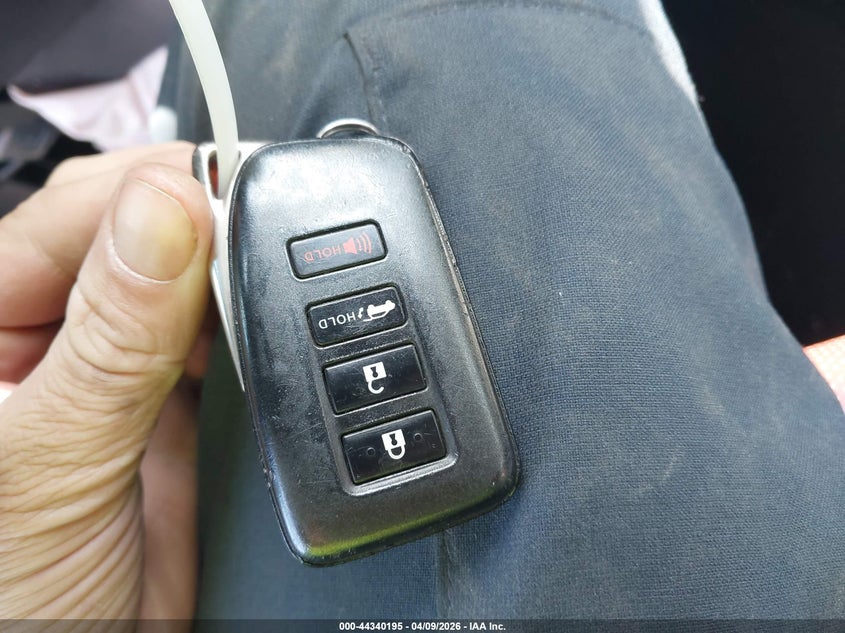 2020 Lexus Lx 570 Three-Row VIN: JTJDY7AX6L4316351 Lot: 44340195