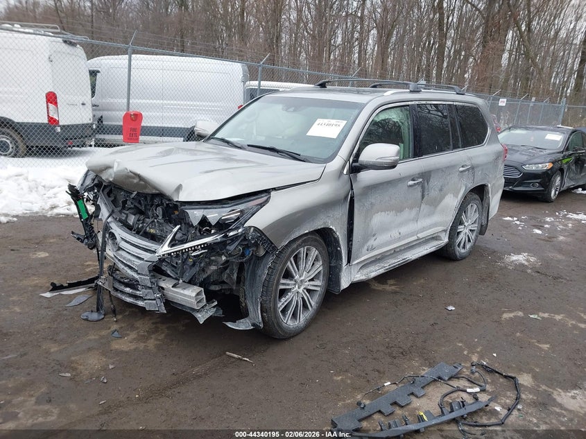 Vin: jtjdy7ax6l4316351, lot: 44836636, lexus lx 570 three-row 20202