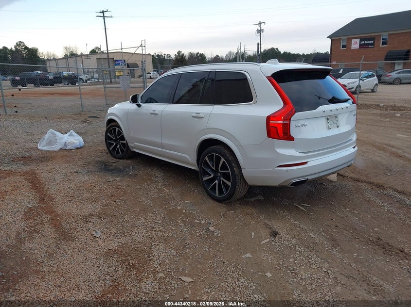 2020 Volvo Xc90 T6 Momentum 7 Passenger