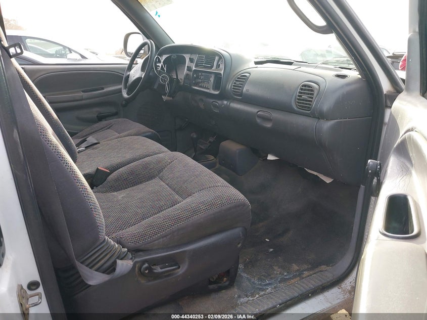 2001 Dodge Ram 1500 St