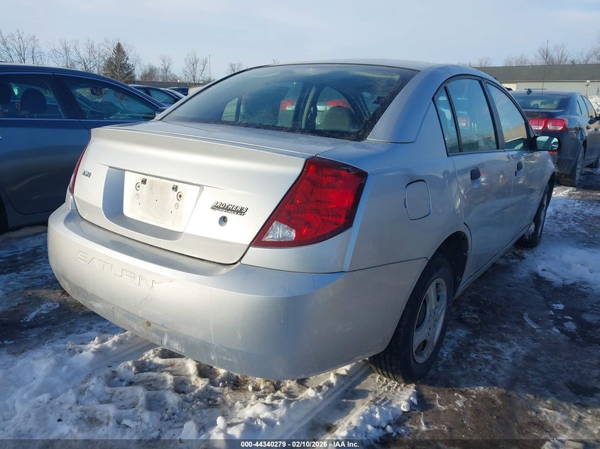 2005 Saturn Ion 1