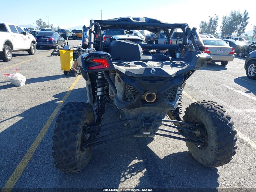 2024 Can-Am Maverick X3 Max X Rs Turbo Rr VIN: 3JBVNAV25RE000610 Lot: 44340282