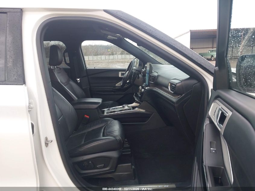 2021 Ford Explorer Platinum