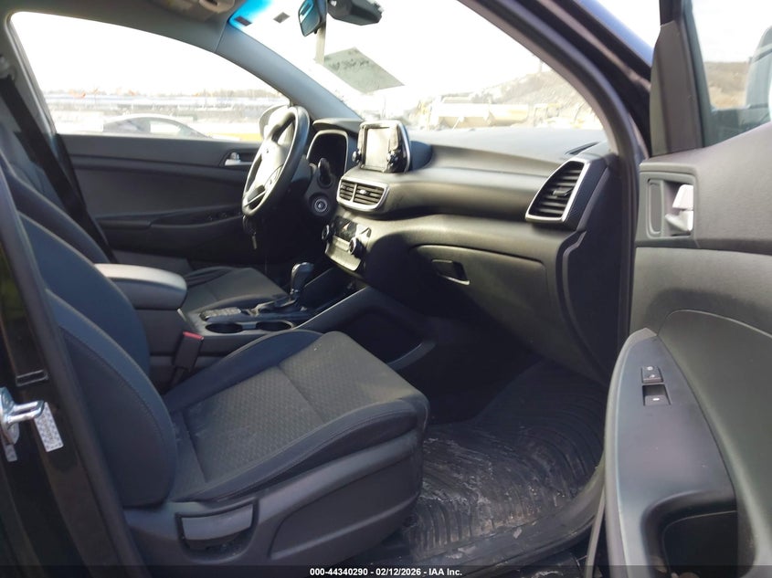 2021 Hyundai Tucson Se