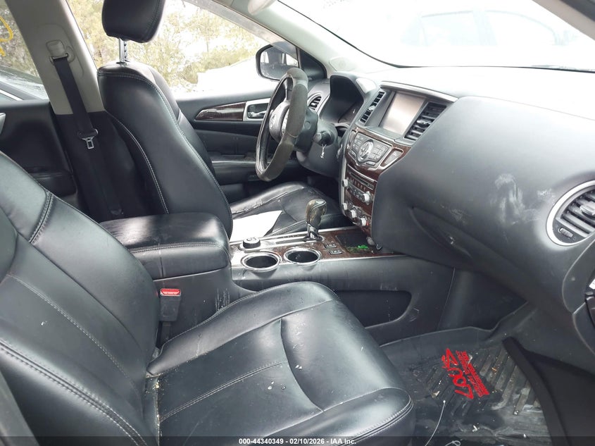 2015 Nissan Pathfinder Sl