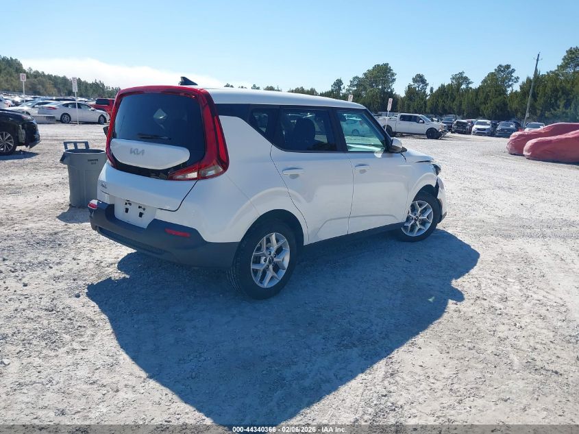 2022 Kia Soul Lx