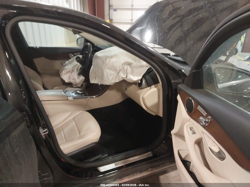 2021 Mercedes-Benz C 300 4Matic