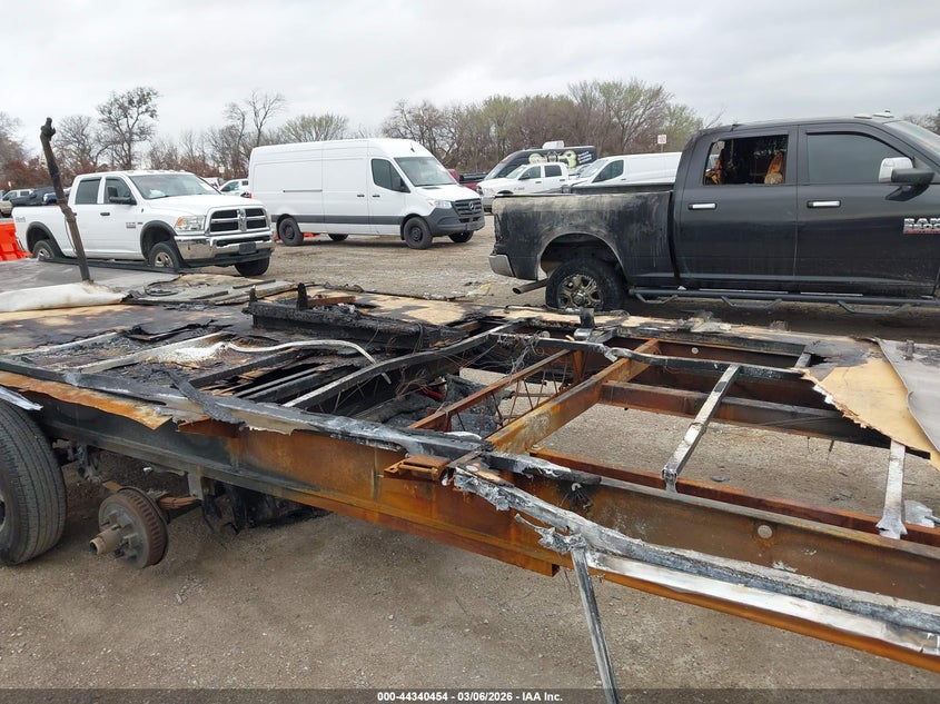 2020 HIGHLAND RIDGE OTHER auction photo 5