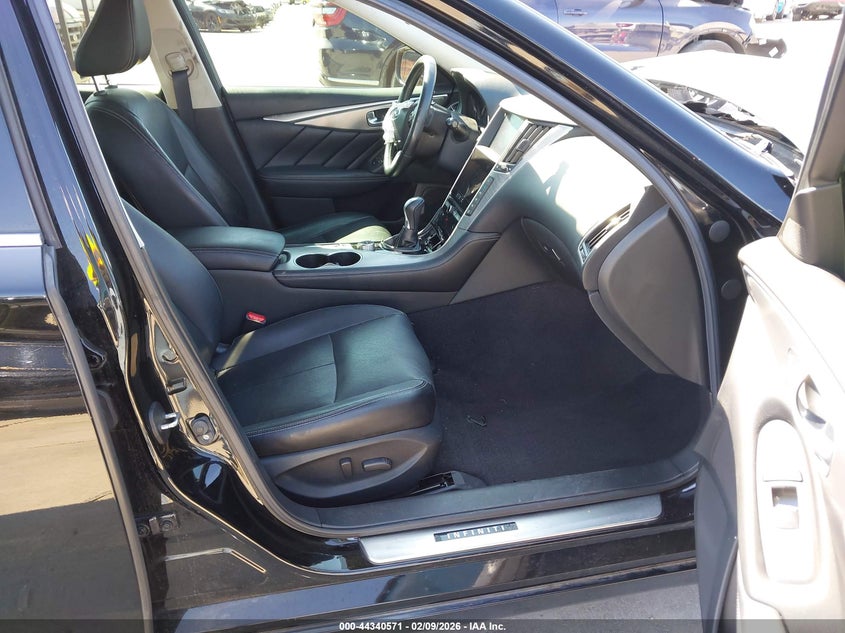 2015 Infiniti Q50 Hybrid Premium