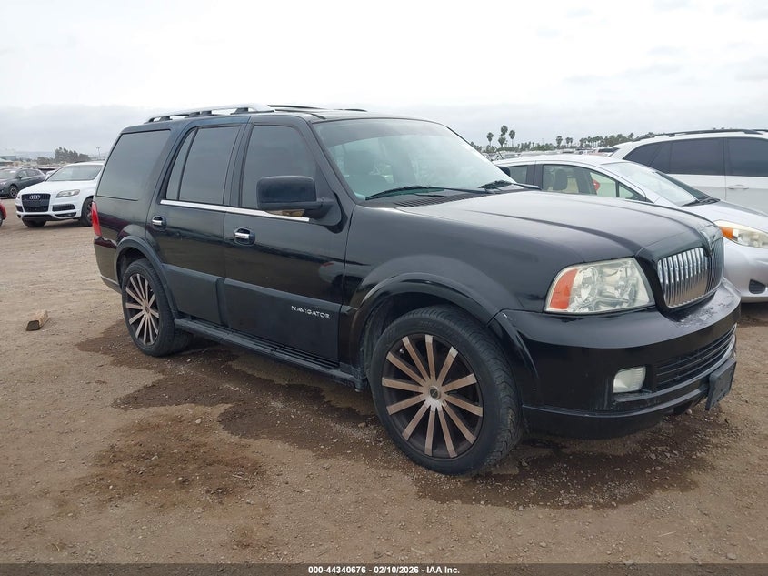2005 Lincoln Navigator