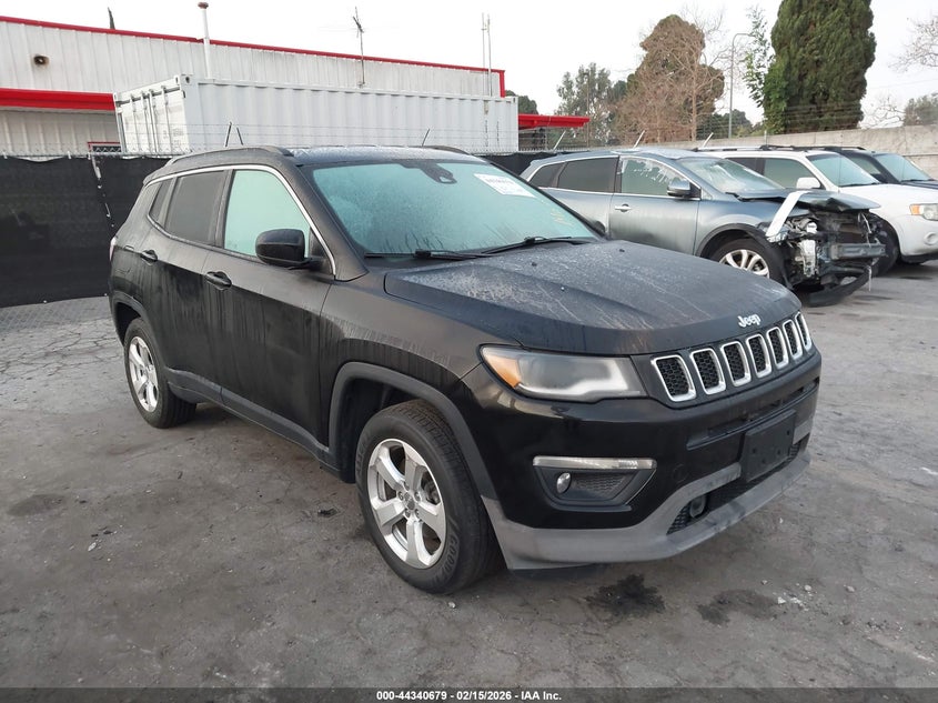 2018 Jeep Compass Latitude Fwd