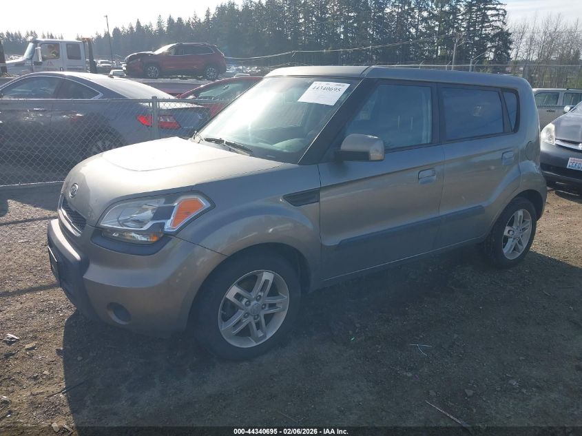 2010 Kia Soul +