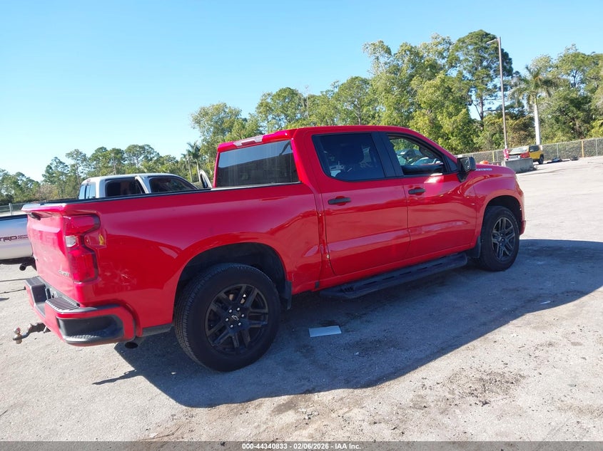 VIN 1GCPABEK1NZ587765 2022 CHEVROLET SILVERADO 1500 2WD  SHORT BED CUSTOM