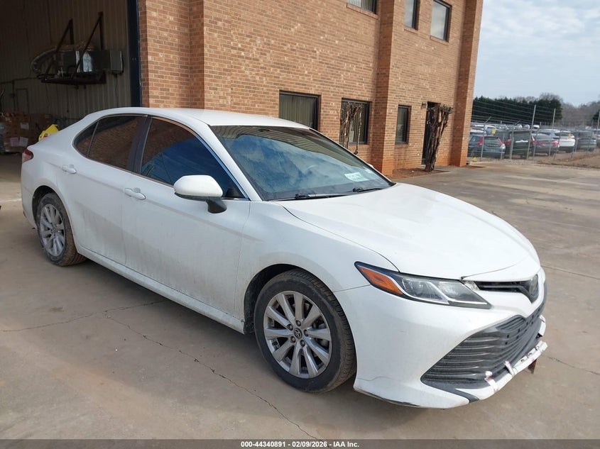 2018 Toyota Camry Le
