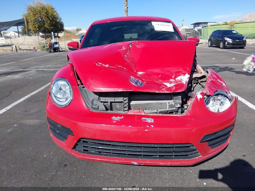 VIN 3VWFD7AT3KM716758 2019 VOLKSWAGEN BEETLE 2.0T FINAL EDITION SE/2.0T FINAL EDITION SEL/2.0T S