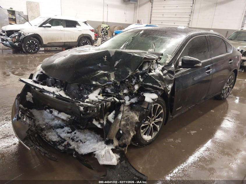 2017 Toyota Avalon Hybrid Xle Premium