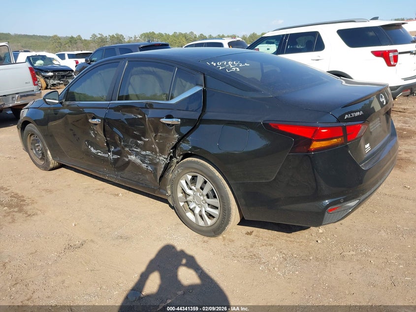 2023 Nissan Altima S Fwd