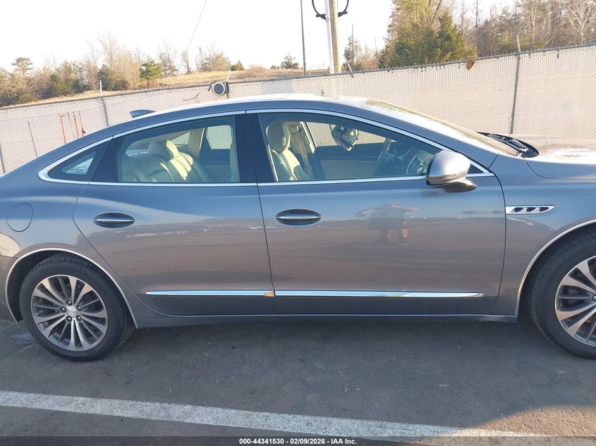 2018 Buick Lacrosse Essence VIN: 1G4ZP5SS4JU135552 Lot: 44341530